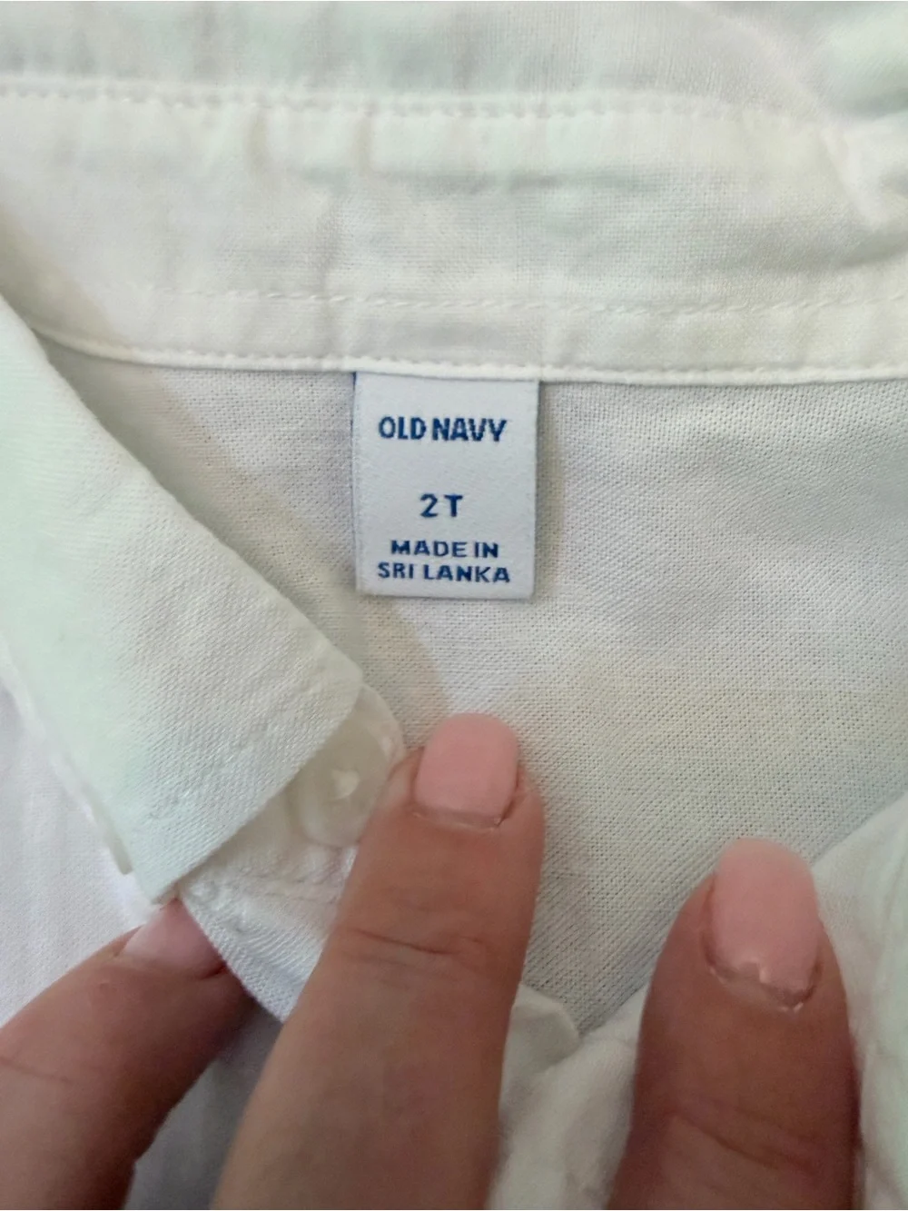 Old Navy Toddler Button-Up Shirt Bundle Size 2T – White & Light Blue